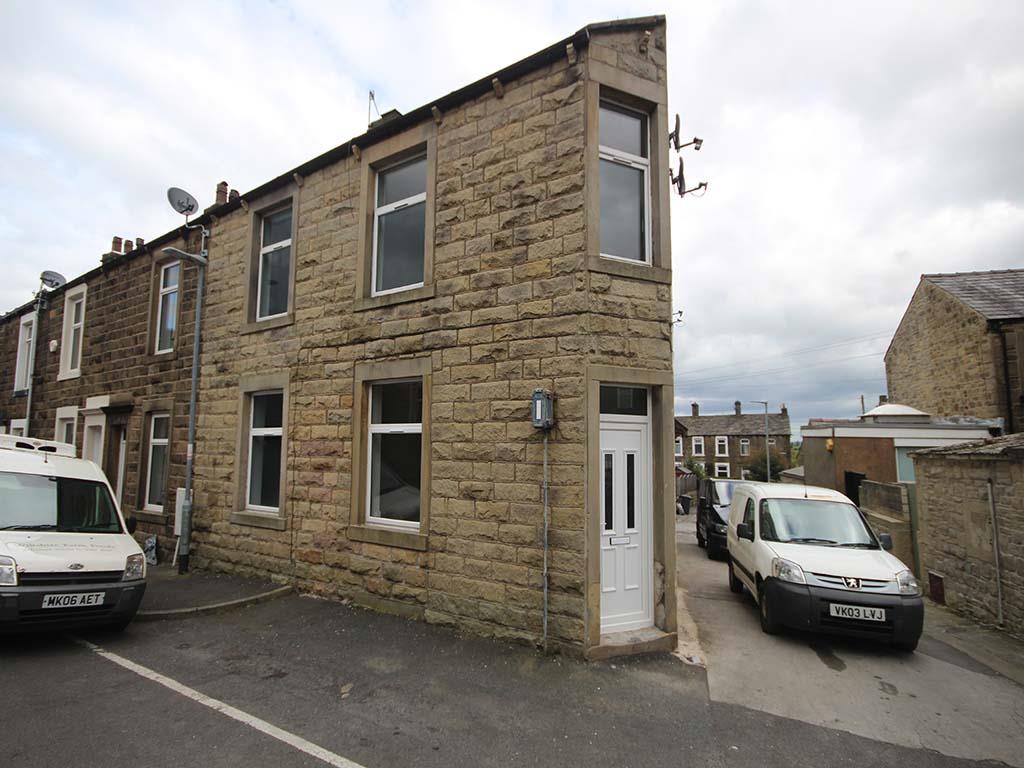 1 bedroom apartment To Let in Barnoldswick - Main Image